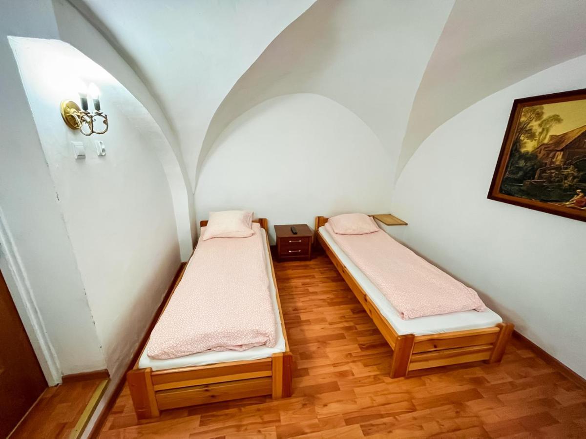 Noclegi Woku Свебодзице Экстерьер фото